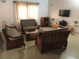 Guest house In benin, hotel in Abomey-Calavi