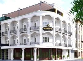 SUBINH HOTEL AND RESTAURANT, hotel em Pakse