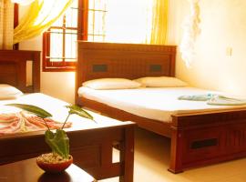 Golden Town Hostel, hostel in Tangalle