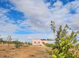 Ferme Jnan Al Yassmine, хотел в Таза