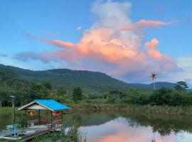 Homtel Farmstay Campgrounds, campsite in Pak Chong