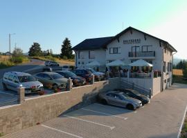 Belvedere Restaurant & Rooms, Hotel in Topliţa