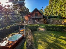 Chalé São Bernardo - banheira de hidromassagem privativa, hotel en Paiol Grande