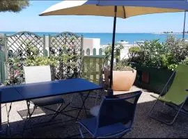 Maison de 3 chambres a La Flotte a 300 m de la plage avec vue sur la mer jardin clos et wifi
