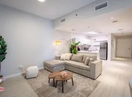 Daniels Spacious 1BR in Heart of Dubai Marina