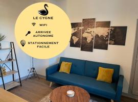 T2 4 pers face gare SNCF Appart Hotel le Cygne 2 – apartament w mieście Fussy