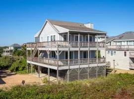 SA47, Lazy Bones- Oceanfront, Ocean Views, Sun Decks, Close to Beach Access