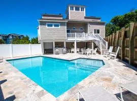 Oceanside, Priv Pool, poolside grilling, sun decks, SEA6, Morningstar