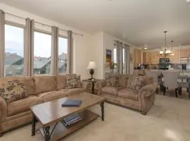 Trailhead Lodges Building 401 Unit 422