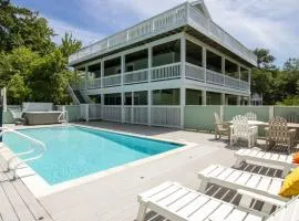 Soundfront, ELEV, Private Pool, Pool Table, Water Views, VOH1, Soundly Sea-Cluded