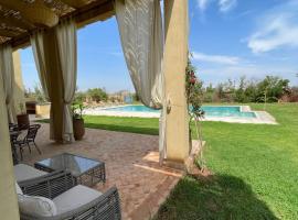 Dar Amali, villa spacieuse 9ch avec piscine en exclusivité, вариант размещения в Марракеше