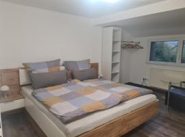 Wohnung mit 2 Schlafzimmern, cheap hotel in Wutöschingen