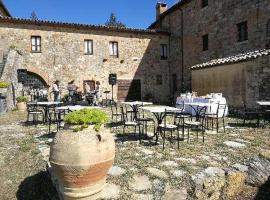 Agriturismo L'Elmo, hotel v destinaci Bagni