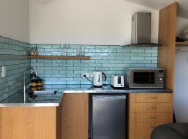 Ruby Bay Loft Accommodation, hotel v destinaci Nelson