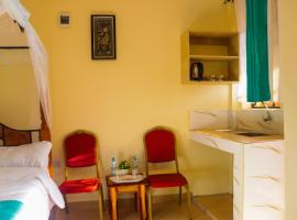 Four Wheels Gardens Hotel & Accommodation: Kitengela  şehrinde bir otel