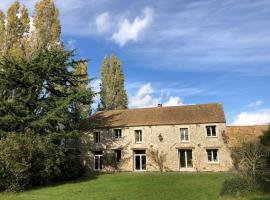 Grande maison familiale, hôtel à Villiers-le-Mahieu