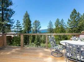 Beaver Lake View by Tahoe Getaways - Pet Friendly 3 BR with Hot Tub, Wood Fireplace & Close to Skiing