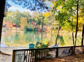 Clear Pond Suite, hotel cerca de Edaville Railroad, Plymouth