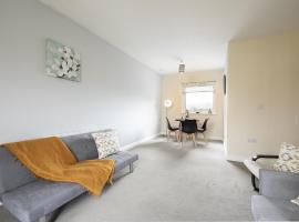 Inaras place, cottage in Aylesbury