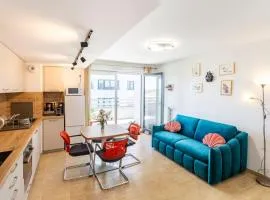 Peter Pan lodge - 15min walk to Disney