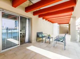 A&N Central Penthouse Terrace Retreat