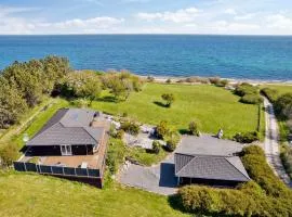 Holiday Home Sahid - 20m from the sea by Interhome