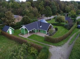 Holiday Home Esther - 500m from the sea in SE Jutland by Interhome, hotel med parkering i Egernsund
