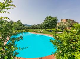 Holiday Home Il Piccione by Interhome, hotel i Sorano