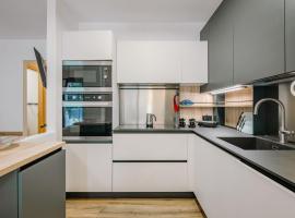 Apartment Enrosadira-9 by Interhome, hotel in Alba di Canazei