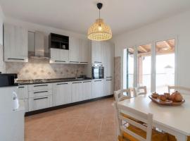 Holiday Home La Finestra sul Mare by Interhome, hotel a Arma di Taggia