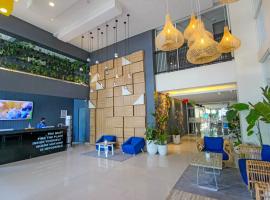Hotel FortunaGrande Seturan Yogyakarta: bir Yogyakarta, Catur Tunggal oteli