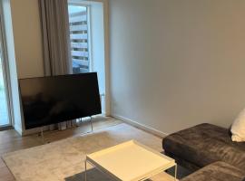 Charming Aalborg Apartment With parking, hotell i Ålborg