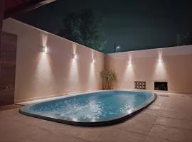 Casa rústica prox praias piscina aquecida e sauna