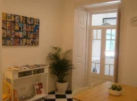 The Estrela Apartment, hotel near Campo de Ourique Market, Lisbon