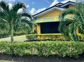 Dell's Bungalow, appartamento a Mammee Bay