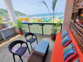 100m2 Front Beach private apartment, отель в городе Пуэрто-Лопес
