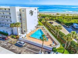 Breathtaking Oceanfront Getaway, hotell i Cape Canaveral