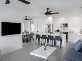 Carpe Diem 3 BR Condo