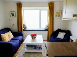 Idyllic rural retreat with one bedroom and parking
