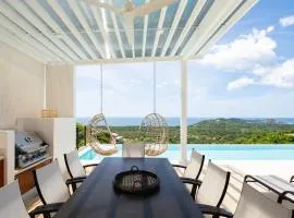 CASA AYLA A - stunning 5BR Ocean view house & infinity pool in Flamingo