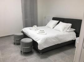 Appartamento al Ponte Coperto, budgethotel i Pavia