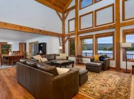 Stays @ Riverside Manor