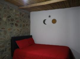 Cha'skas Checkta Eco-Lodge, lodge in Santa Rosa de Quives