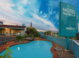 Motel in Nambour, 3-зірковий готель у місті Намбор