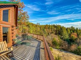 Family/Group Getaway in Prime Location in Red River Gorge!, מלון בCampton