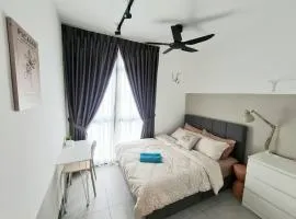 KL Creamy Tiny 2R1B Home 爆款奶油风小宅