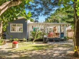 A Perfect Stay - Beachcombers Cottage