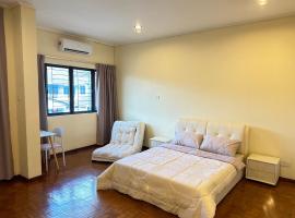Stutong Stay, habitación en casa particular en Kuching