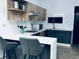 Mayswood Apartments