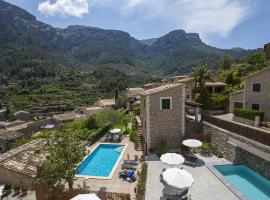 Hotel y Apartamentos DES PUIG: Deià şehrinde bir otel